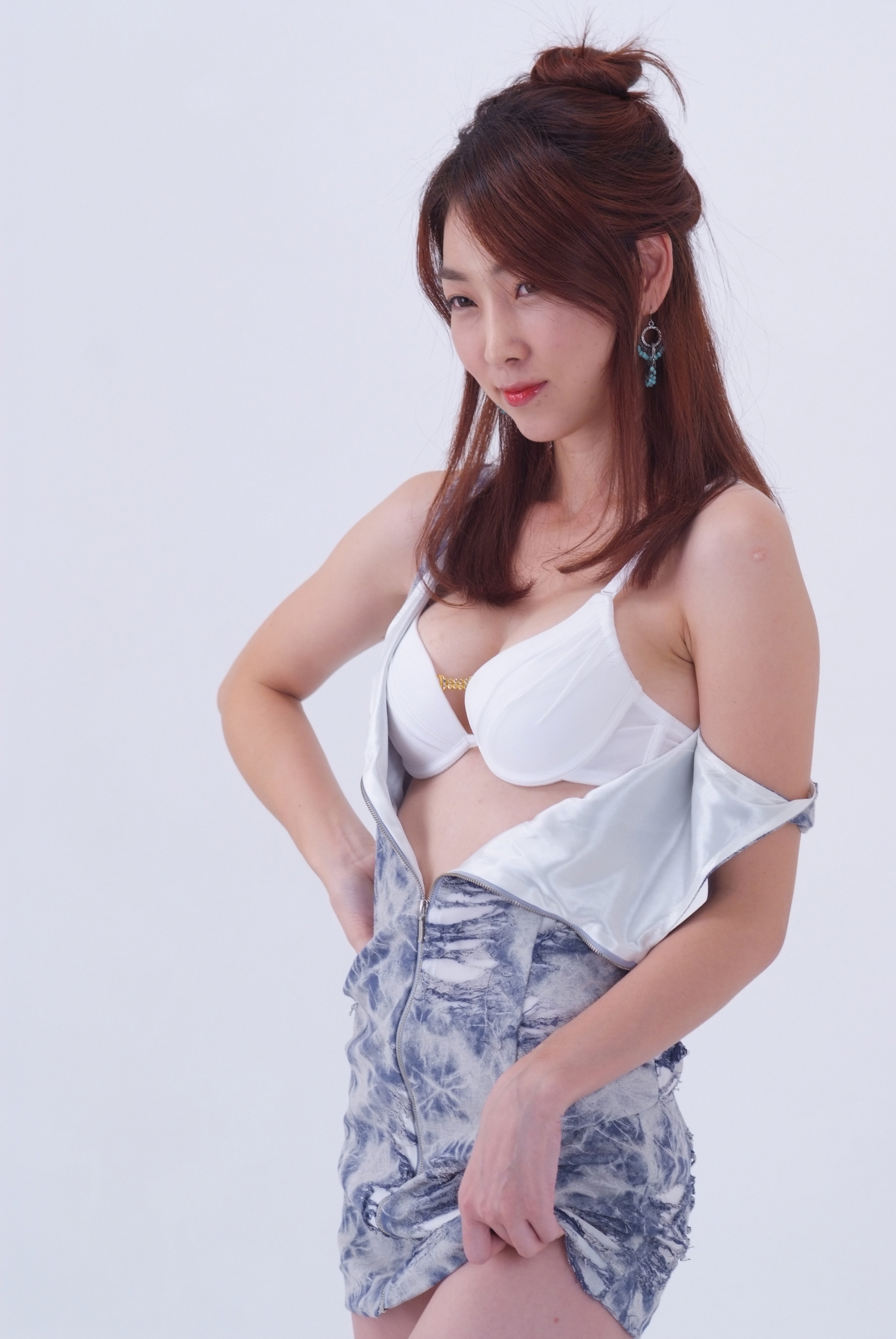 미분류 / 출사 혜령_5.86G_2,378장 속옷쇼핑몰